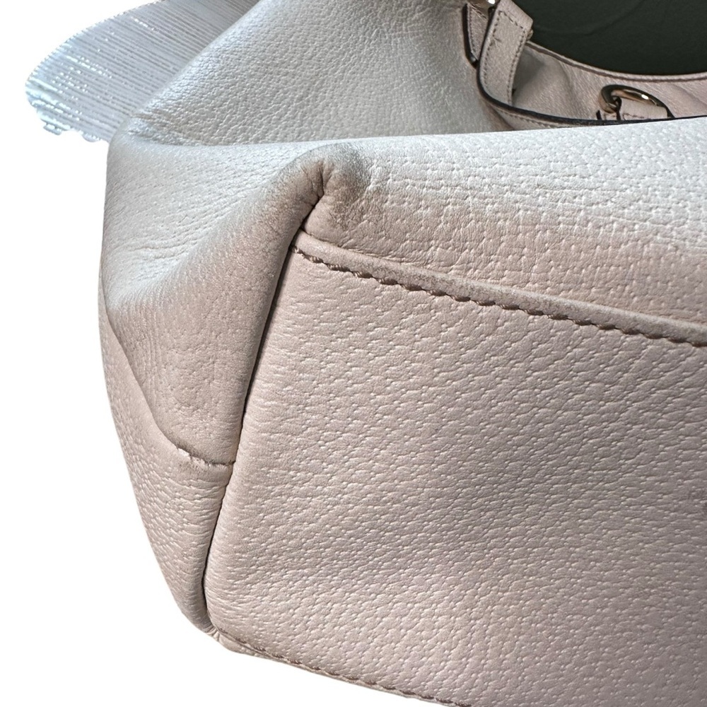 Gucci | Abbey Leather D Ring Ivory Tote Shoulder Bag - Picture 7 of 16